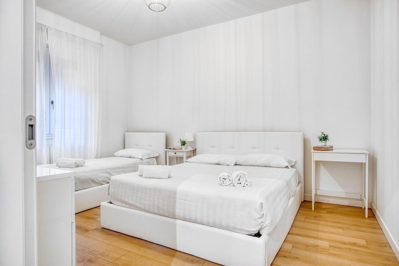 Апартаменты Joivy Warm And Inviting Flat With Balcony Милан Экстерьер фото